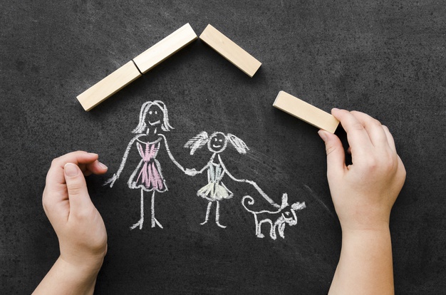 flat-lay-chalk-drawing-with-single-mom-daughter_23-2148485857.jpg